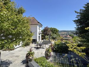 Photo 24- click for photo gallery